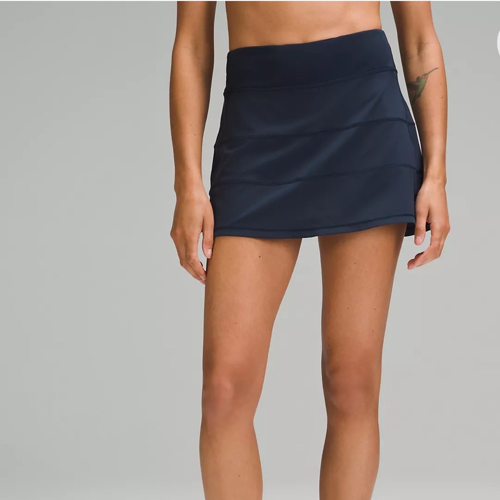 Lululemon Navy pace Rival mid-rise skirt Dark Blue Tennis Skirt / Skort Size 8